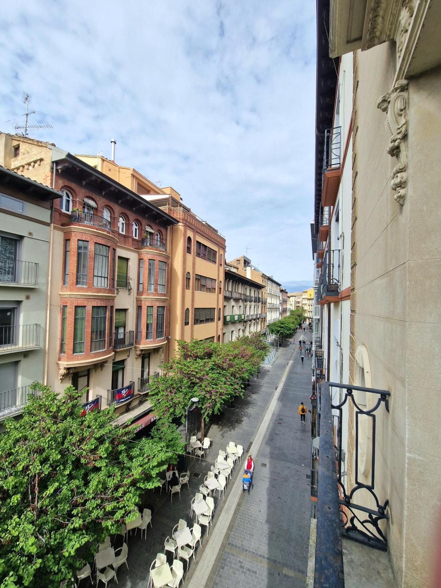 Hostal Rugaca Χουέσκα Εξωτερικό φωτογραφία
